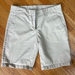 Gap boyfriend roll up shorts 8” inseam size 2